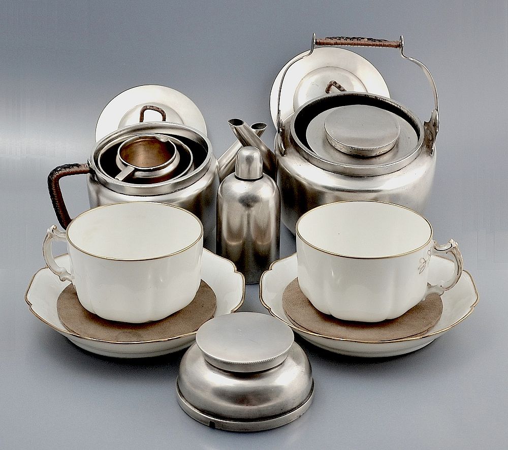 Christopher Dresser, Traveling tea set